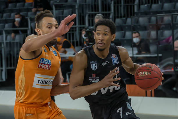 到了他们的 到了他们的