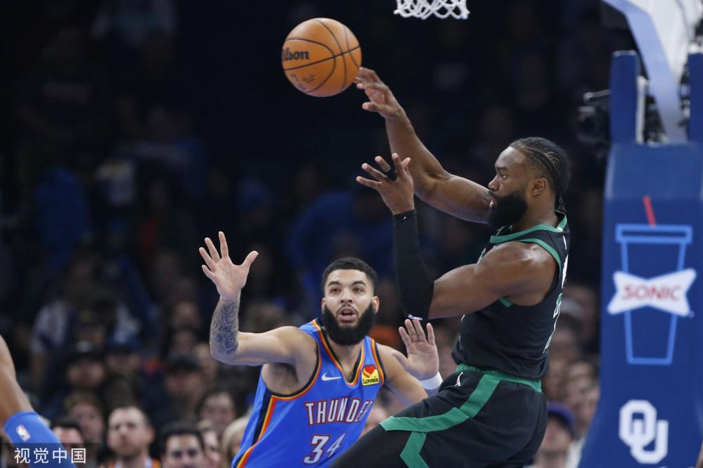 随着网球运 随着网球运